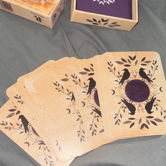 Pure Magic Oracle Deck - Picture 3 of 6